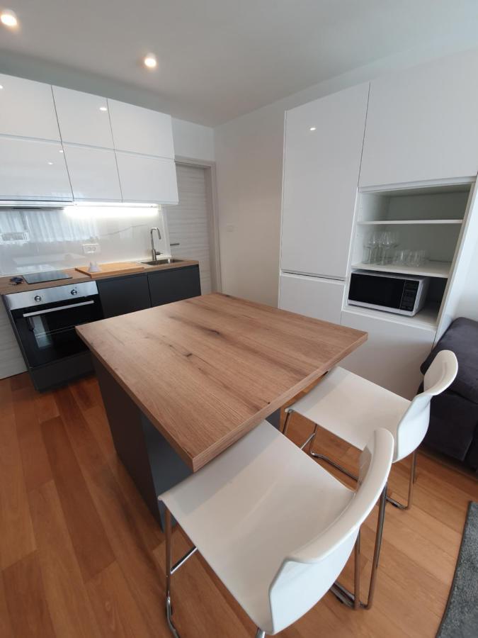 Apartman Leona 4*, Kantrida 리예카 외부 사진